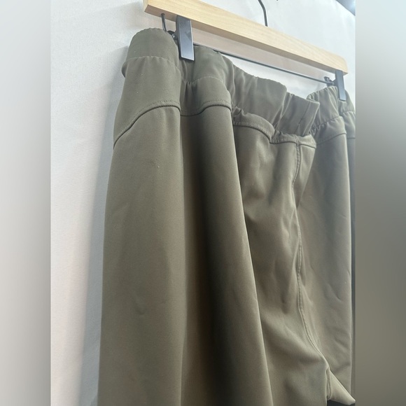 Libin Women’s Olive Green Stretch Joggers, 3XL - Picture 7 of 10